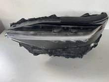Laden Sie das Bild in den Galerie-Viewer, Frontscheinwerfer Toyota 356799 Links Scheinwerfer Headlight SCH5914161311mg