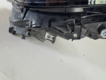 Laden Sie das Bild in den Galerie-Viewer, Frontscheinwerfer Toyota 356799 Links Scheinwerfer Headlight SCH5914161311mg