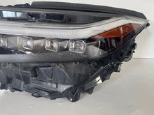 Laden Sie das Bild in den Galerie-Viewer, Frontscheinwerfer Toyota 356799 Links Scheinwerfer Headlight SCH5914161311mg