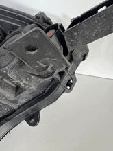 Laden Sie das Bild in den Galerie-Viewer, Frontscheinwerfer Toyota 356799 Links Scheinwerfer Headlight SCH5914161311mg
