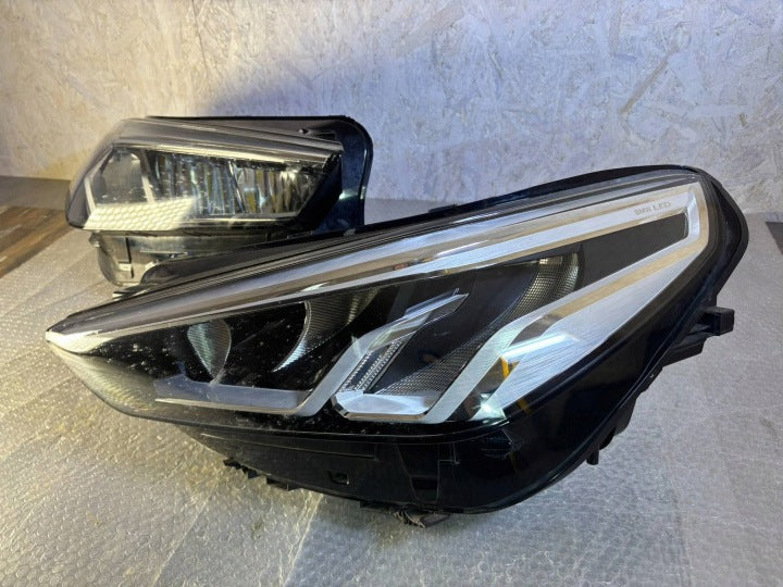 Frontscheinwerfer BMW X1 5A5BD44-03 Ein Satz Scheinwerfer Headlight SCH5915275631uc
