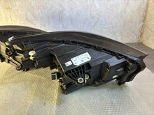 Laden Sie das Bild in den Galerie-Viewer, Frontscheinwerfer BMW X1 5A5BD44-03 Ein Satz Scheinwerfer Headlight SCH5915275631uc