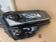 Laden Sie das Bild in den Galerie-Viewer, Frontscheinwerfer Skoda 57B941016F LED Rechts Scheinwerfer Headlight SCH5915997890nz