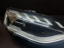 Load image into Gallery viewer, Frontscheinwerfer Audi A4 8W0941034E 030111763400 Links Scheinwerfer Headlight SCH5918589144xv