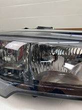 Load image into Gallery viewer, Frontscheinwerfer Opel Crossland X 13467968 Rechts Scheinwerfer Headlight SCH5918638178vc