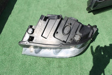 Load image into Gallery viewer, Frontscheinwerfer BMW X1 E84 89093494 299000208 Rechts Scheinwerfer Headlight SCH5918904705hu
