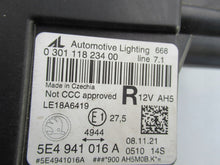 Laden Sie das Bild in den Galerie-Viewer, Frontscheinwerfer Skoda Octavia I 5E4941016A LED Rechts Scheinwerfer Headlight SCH5920898957wg