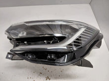 Laden Sie das Bild in den Galerie-Viewer, Frontscheinwerfer Renault Captur II 260600666R 260104900R Ein Satz Headlight SCH5931602978nb