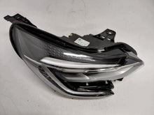 Laden Sie das Bild in den Galerie-Viewer, Frontscheinwerfer Renault Captur II 260600666R 260104900R Ein Satz Headlight SCH5931602978nb