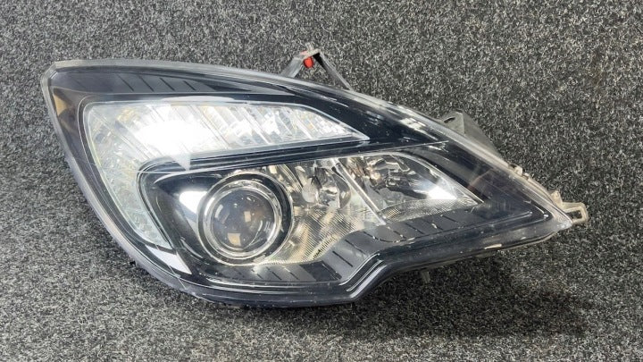Frontscheinwerfer Opel Astra J 1ZT01001201 Rechts Scheinwerfer Headlight SCH5935781842wa