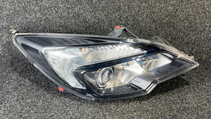 Frontscheinwerfer Opel Astra J 1ZT01001201 Rechts Scheinwerfer Headlight SCH5935781842wa