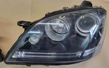 Load image into Gallery viewer, Frontscheinwerfer Mercedes-Benz W164 A1648205159 A1648260291 Ein Satz Headlight SCH5935802597np