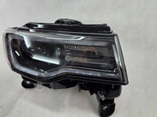 Laden Sie das Bild in den Galerie-Viewer, Frontscheinwerfer Jeep Grand Cherokee Wk2 68266650AG Rechts Headlight SCH5937809370xs