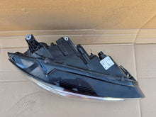 Laden Sie das Bild in den Galerie-Viewer, Frontscheinwerfer VW Touran 5TB941006A Rechts Scheinwerfer Headlight SCH5942101963fu
