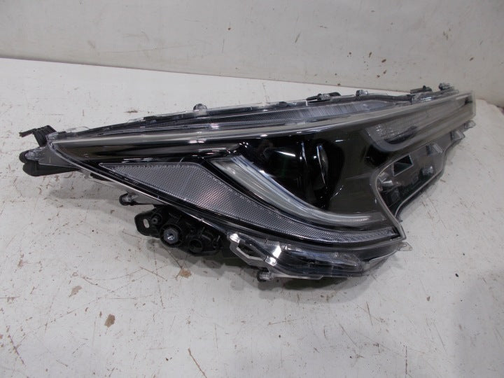 Frontscheinwerfer Toyota Corolla 81110-02S70 LED Rechts Scheinwerfer Headlight SCH5945870565bw