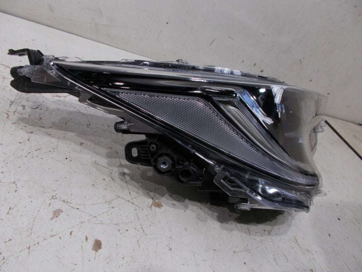 Frontscheinwerfer Toyota Corolla 81110-02S70 LED Rechts Scheinwerfer Headlight SCH5945870565bw