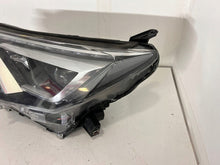Load image into Gallery viewer, Frontscheinwerfer Toyota Rav 4 8117042650 Links Scheinwerfer Headlight SCH5946394703ew