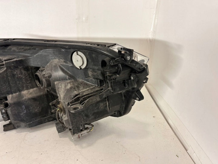 Frontscheinwerfer Toyota Rav 4 8117042650 Links Scheinwerfer Headlight SCH5946394703ew