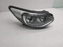 Laden Sie das Bild in den Galerie-Viewer, Frontscheinwerfer Kia Soul II 92102-E4 Rechts Scheinwerfer Headlight SCH5973151594by