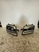 Laden Sie das Bild in den Galerie-Viewer, Frontscheinwerfer VW Crafter 7C1941773B 7C1941774A LED Ein Satz Headlight SCH5975786135xu
