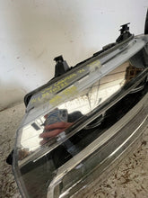 Laden Sie das Bild in den Galerie-Viewer, Frontscheinwerfer VW Crafter 7C1941773B 7C1941774A LED Ein Satz Headlight SCH5975786135xu