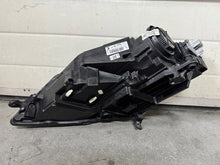 Laden Sie das Bild in den Galerie-Viewer, Frontscheinwerfer Seat Leon 5F1941008G 90100840 Rechts Scheinwerfer Headlight SCH5977606279xu