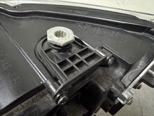 Laden Sie das Bild in den Galerie-Viewer, Frontscheinwerfer Seat Leon 5F1941008G 90100840 Rechts Scheinwerfer Headlight SCH5977606279xu