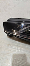 Laden Sie das Bild in den Galerie-Viewer, Frontscheinwerfer Skoda Octavia IV 5E4941015B LED Links Scheinwerfer Headlight SCH5986188649fl