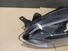 Laden Sie das Bild in den Galerie-Viewer, Frontscheinwerfer Ford Fiesta I N1BB-13E017-AF Links Scheinwerfer Headlight SCH5992421960ok