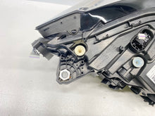 Laden Sie das Bild in den Galerie-Viewer, Frontscheinwerfer BMW 2 Active Tourer U06 5A42247-05 Links Headlight SCH5992702480nx
