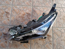 Laden Sie das Bild in den Galerie-Viewer, Frontscheinwerfer Nissan I 26060-5SH5A Full LED Links Scheinwerfer Headlight SCH5993303579gl