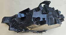 Load image into Gallery viewer, Frontscheinwerfer Volvo Xc60 II 32404706 Rechts Scheinwerfer Headlight SCH5995386742zt