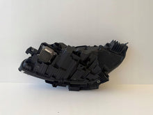 Laden Sie das Bild in den Galerie-Viewer, Frontscheinwerfer Tesla 3 176088900F LED Rechts Scheinwerfer Headlight SCH5996379090gf
