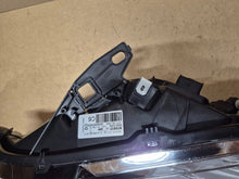Laden Sie das Bild in den Galerie-Viewer, Frontscheinwerfer Renault Grand III Scenic 89903290 Links Scheinwerfer Headlight SCH5997744782cn