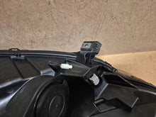 Laden Sie das Bild in den Galerie-Viewer, Frontscheinwerfer Renault Grand III Scenic 89903290 Links Scheinwerfer Headlight SCH5997744782cn