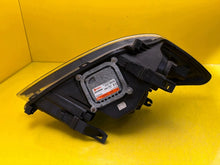 Laden Sie das Bild in den Galerie-Viewer, Frontscheinwerfer Ford Focus II 8M51-13D155-CE Xenon Links Headlight SCH5999850813nw