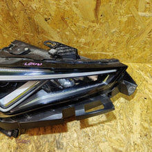 Laden Sie das Bild in den Galerie-Viewer, Frontscheinwerfer Seat Leon 5FB941008G Rechts Scheinwerfer Headlight SCH6001145321db