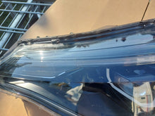 Laden Sie das Bild in den Galerie-Viewer, Frontscheinwerfer Renault Zoe 260609388R Links Scheinwerfer Headlight SCH6010010631pn