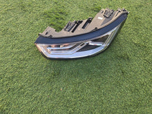 Laden Sie das Bild in den Galerie-Viewer, Frontscheinwerfer Audi A1 8xa 8XA941005 Xenon Links Scheinwerfer Headlight SCH6010482866rb