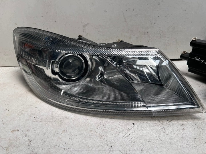 Frontscheinwerfer Skoda Octavia I 1Z2941016G Xenon Ein Satz Headlight SCH6023429843bs