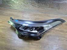 Laden Sie das Bild in den Galerie-Viewer, Frontscheinwerfer Toyota Chr 81150-F4180-00 Links Scheinwerfer Headlight SCH6026831693uu