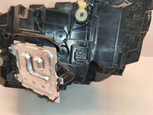 Laden Sie das Bild in den Galerie-Viewer, Frontscheinwerfer BMW IX 5A64BD6-04 Rechts Scheinwerfer Headlight SCH6028080166wq