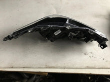 Load image into Gallery viewer, Frontscheinwerfer Toyota Corolla 8115002T31 Links Scheinwerfer Headlight SCH6039178612qr