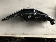 Load image into Gallery viewer, Frontscheinwerfer Toyota Corolla 8115002T31 Links Scheinwerfer Headlight SCH6039178612qr