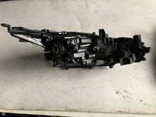 Load image into Gallery viewer, Frontscheinwerfer Toyota Corolla 8115002T31 Links Scheinwerfer Headlight SCH6039178612qr