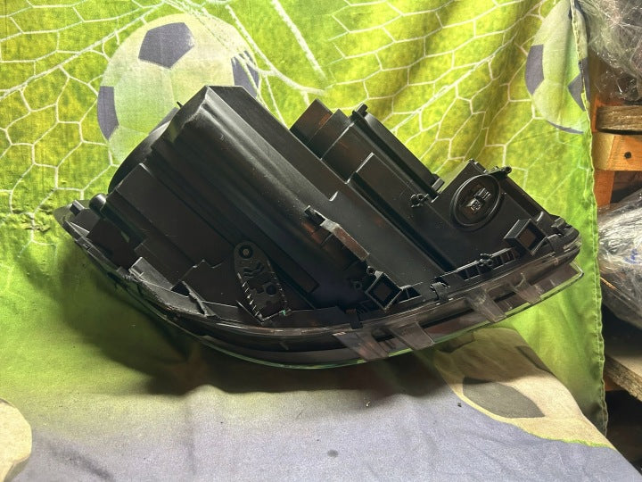 Frontscheinwerfer Mercedes-Benz W246 A2468207761 A2468207861 Ein Satz Headlight SCH6041093226js