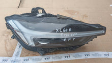 Load image into Gallery viewer, Frontscheinwerfer Volvo Xc60 II 32342507 Rechts Scheinwerfer Headlight SCH6042610666zp
