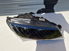 Laden Sie das Bild in den Galerie-Viewer, Frontscheinwerfer Skoda Superb 3V1941016B Xenon Rechts Scheinwerfer Headlight SCH6042721874qp