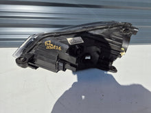 Laden Sie das Bild in den Galerie-Viewer, Frontscheinwerfer Skoda Superb 3V1941016B Xenon Rechts Scheinwerfer Headlight SCH6042721874qp