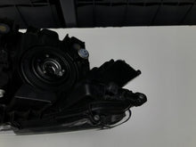 Laden Sie das Bild in den Galerie-Viewer, Frontscheinwerfer Toyota Yaris Cross 0D-310 LED Links Scheinwerfer Headlight SCH6043350879id